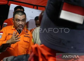 Tim SAR Dikerahkan ke Bulusaraung, Lokasi Penemuan Serpihan Pesawat