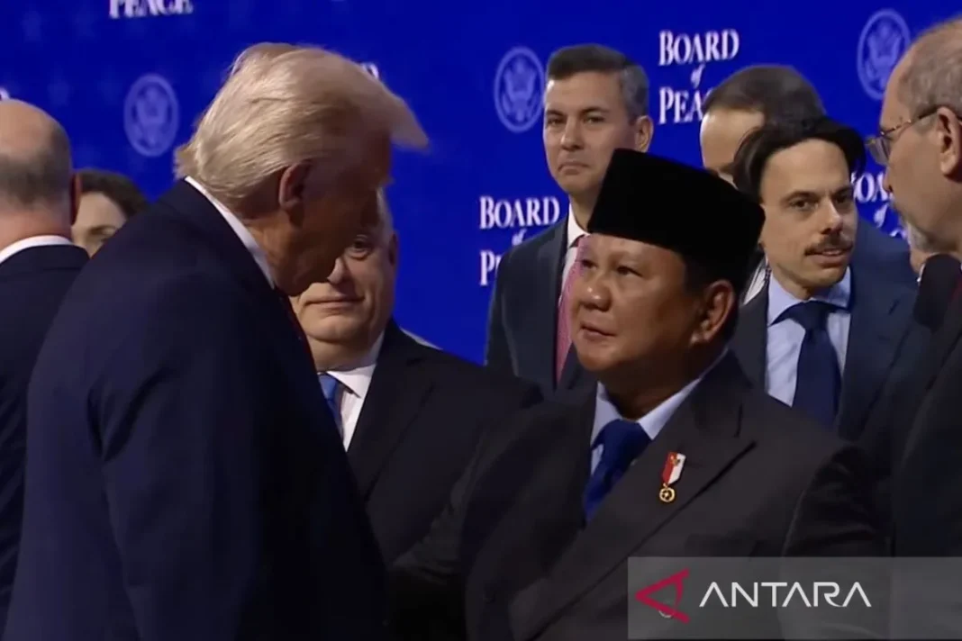 Trump salami Prabowo selepas resmikan Dewan Perdamaian Gaza di Davos