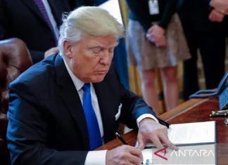 Trump: AS akan Dapat Triliunan Dolar dari Penjualan Minyak Venezuela