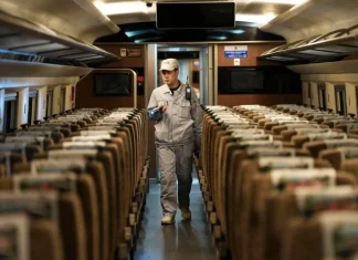 China Prediksi 285 Juta Perjalanan antardaerah di hari Pertama Libur Imlek