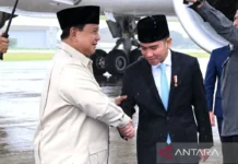 Gibran Sambut Kedatangan Prabowo usai Kunjungan ke sejumlah Negara