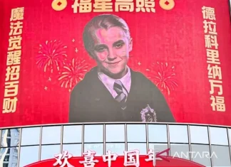 Karakter Serial Harry Potter jadi Tren Dekorasi Imlek di China