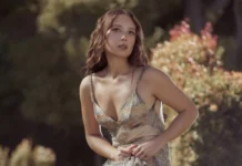 Laufey Umumkan Edisi Deluxe Album A Matter of Time dan Rilis Lagu Baru