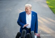 Murka Tarif Dibatalkan MA, Trump Umumkan Tarif Impor Baru 10 Persen