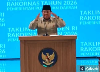 Prabowo Dorong Program Nasional Ganti Atap Seng dengan Genteng