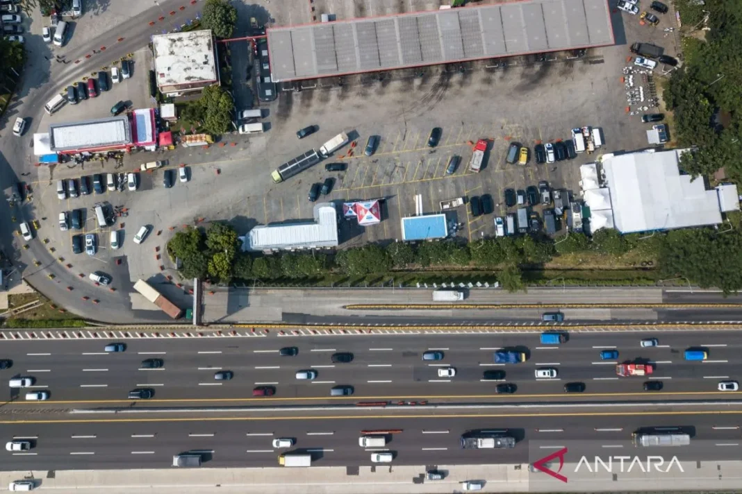 459.570 kendaraan tinggalkan Jabotabekdi H-10 hingga H-8 Idul Fitri