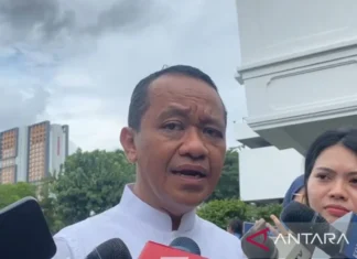 Bahlil Sebut Harga BBM Subsidi Aman hingga Lebaran