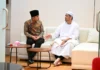Gibran Silaturahmi ke Habib Ali Al Habsyi dan Tinjau Pembagian Sembako
