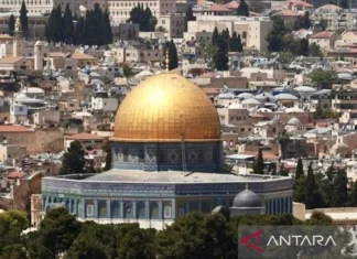 Israel Larang Shalat Idul Fitri di Al-Aqsa, Warga Palestina Protes