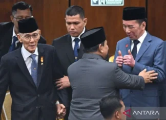 Istana: Jenderal TNI (Purn.) Try Sutrisno Putra Terbaik Bangsa