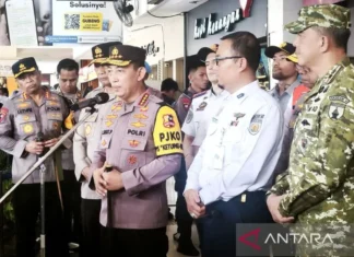 Kapolri: Presiden Perintahkan Usut Tuntas Penyiraman Air Keras Aktivis