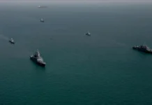 Lebih 700 Tanker Antre, Aliran Minyak di Selat Hormuz Turun 86 Persen