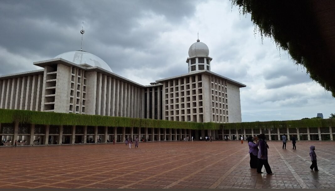 Masjid Istiqlal Gelar Itikaf Ramadan 2026 untuk Umum