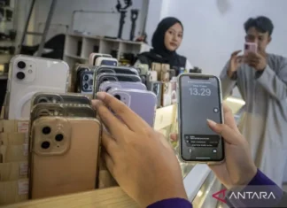 Permintaan Sewa Ponsel Mewah Meningkat Jelang Lebaran 2026