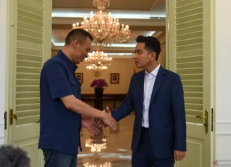 Rismon Akui Ijazah Jokowi dan Gibran Asli, akan Rilis Buku Antitesis