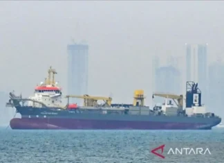 Seoul akan Tinjau Seruan Trump Kirim Kapal Perang ke Selat Hormuz