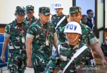 Empat Personel TNI Didakwa Siram Andrie Yunus untuk Beri “Efek Jera”