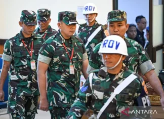 Empat Personel TNI Didakwa Siram Andrie Yunus untuk Beri “Efek Jera”