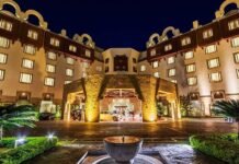 Catatan Abah Dahlan: “Hotel Syiah”