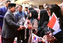 Presiden Prabowo tiba di Seoul Disambut Antusias Diaspora Indonesia