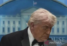 Tolak Proposal Iran, Trump Pertahankan Blokade AS di Selat Hormuz