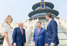 Di Kuil Langit, Xi Jelaskan Makna “Langit Bulat Bumi Persegi” ke Trump