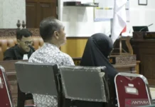 Dua Direktur Divonis 7 Tahun di Kasus Chromebook Lombok Timur