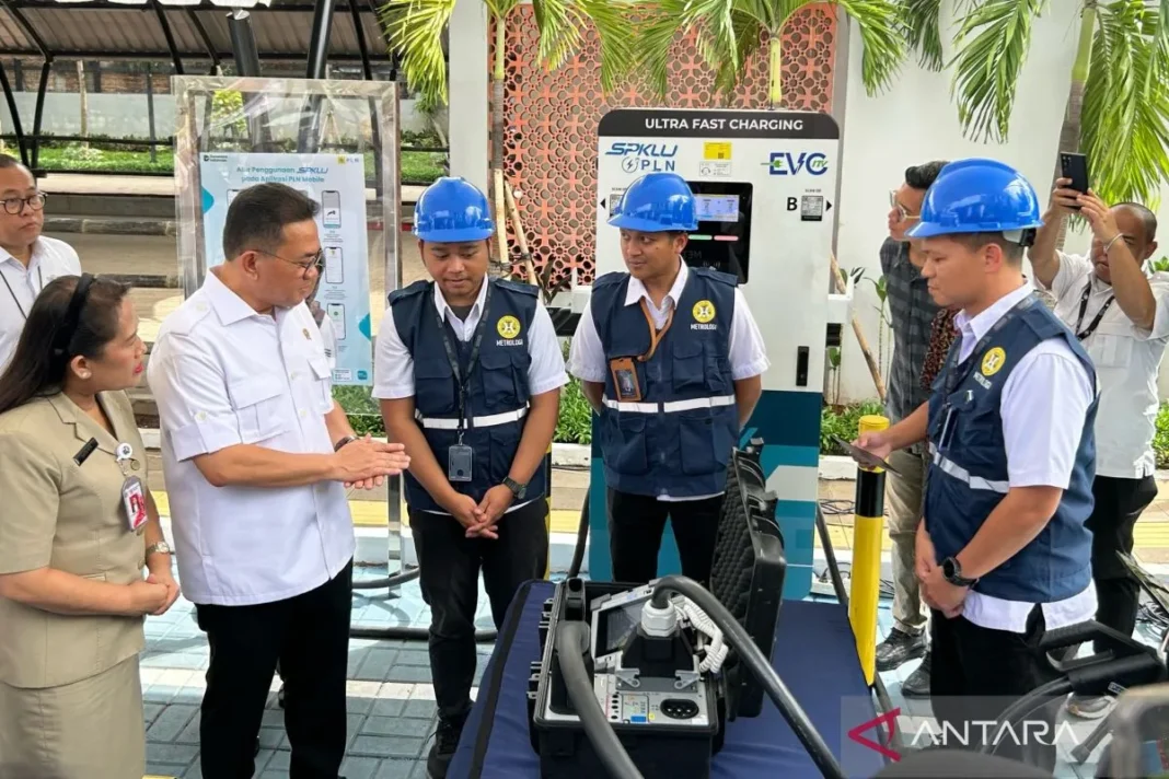 Pemerintah perkuat perlindungan konsumen lewat alat ukur SPKLU