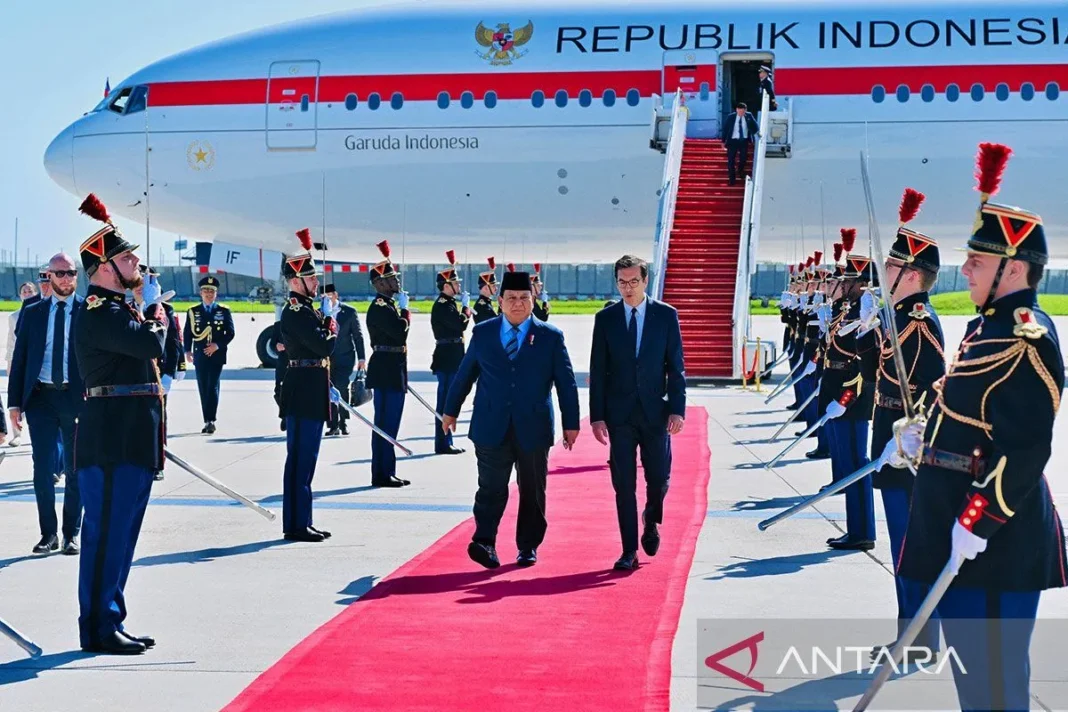 Prabowo lawatan ke Paris