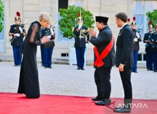 Semalam, Presiden Prabowo Hadiri Jamuan Santap Malam di Istana Elysee Paris