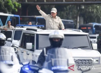Presiden Prabowo Hadiri Perayaan Hari Buruh Internasional di Monas