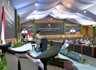 Seskab Ungkap Isi Taklimat Presiden saat Apel Dansat TNI di Unhan