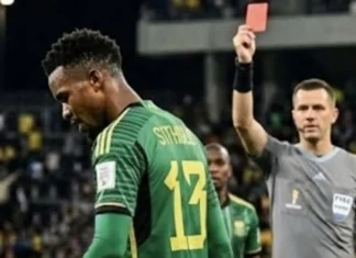Sphephelo Sithole Pemain Pertama Dikartu Merah di Piala Dunia 2026