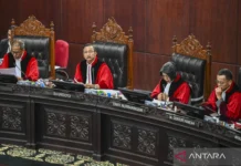 MK Sebut Syarat Minimal Usia Calon Kepala Desa tetap 25 Tahun
