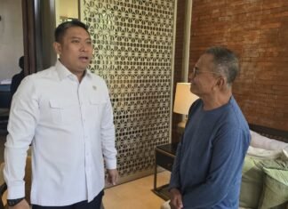 Catatan Abah Dahlan: “Anak Telur:
