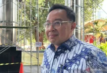 Anggota BPK Bobby Adhityo Rizaldi Penuhi Panggilan KPK
