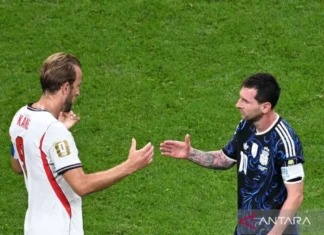 Harry Kane Nilai Timnas Inggris Kalah karena Main terlalu Bertahan