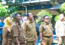 Hari Pertama Masuk Sekolah, Wakil Walikota Depok Chandra Rahmansyah Tinjau MPLS di SMPN 2