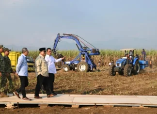 Prabowo Sampaikan Rasa Bangga ke Petani seluruh Indonesia