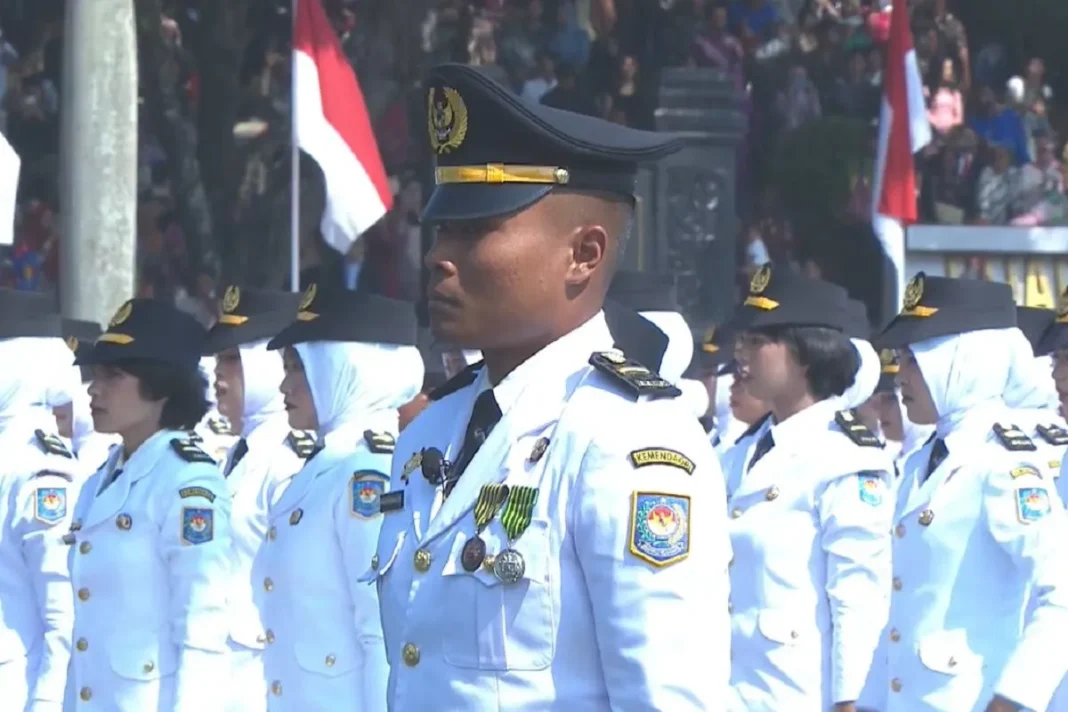 Kinerja pamong praja tentukan kepercayaan rakyat