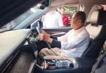 Catatan Abah Dahlan: “Model Polytron”
