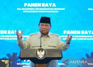 Prabowo Sebut Indonesia segera Miliki Motor Listrik Nasional