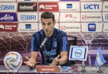 Scaloni Anggap Inggris-Argentina di Semifinal sebatas Laga Sepak Bola