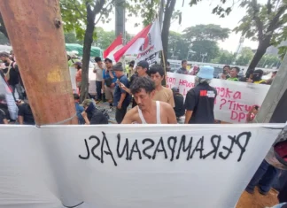 AMPB Tegaskan Aksi di DPR Fokus Dua Tuntutan Pemberantasan Korupsi