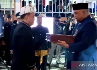 Bupati Bogor Jemput Bendera Pusaka Tahun 1948 dari Pendopo Bersejarah