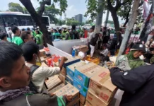 Dukungan Warga jadi Bekal Massa dari Pati ke Jakarta