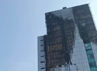 Gerak Cepat! Gulkarmat Berhasil Tangani Kebakaran Gedung Bapenda Jakarta, 37 Damkar Dikerahkan