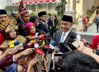 Istana Berterima Kasih Ribuan Warga Ikuti Upacara dengan Antusias