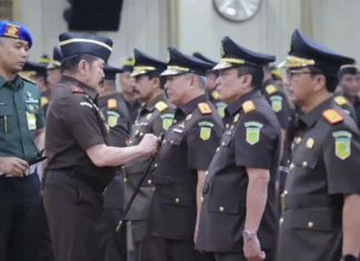 Jaksa Agung Lantik Kajati dan Pejabat Eselon II Kejagung