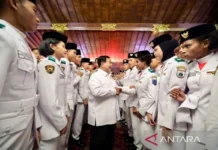 Prabowo Apresiasi Dedikasi Paskibraka Kibarkan Sang Merah Putih